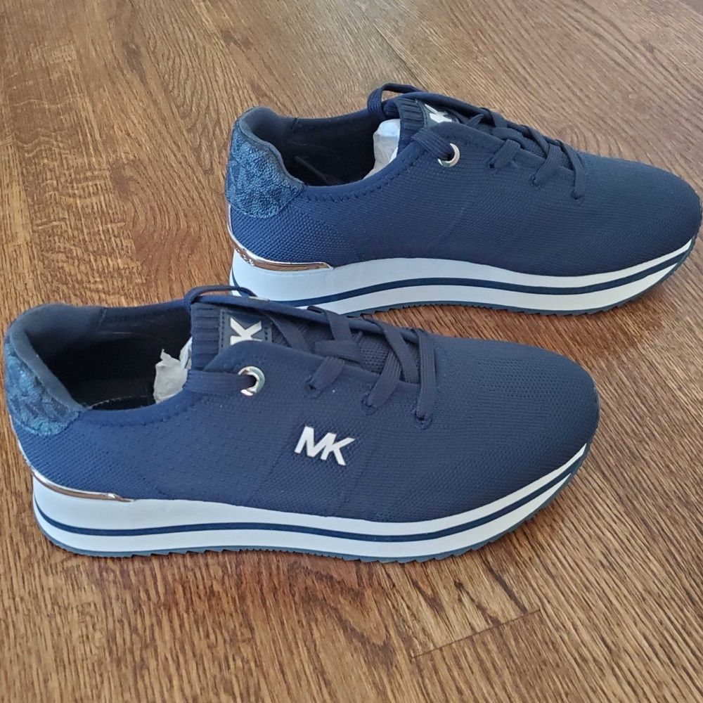 Michael Kors Women’s Monique Trainer, Navy, New in Box.